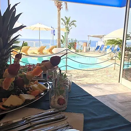 Hotel La Porta Del Mare Tropea
