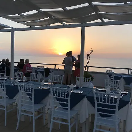 Hotel La Porta Del Mare Tropea