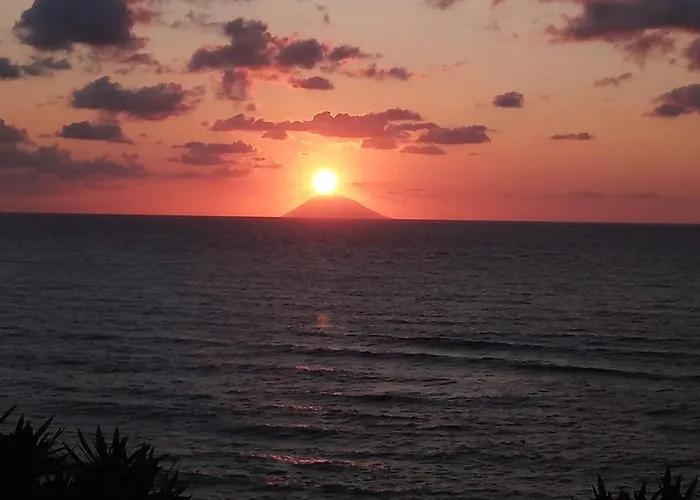 La Porta Del Mare מלון טרופאה