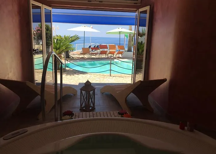 La Porta Del Mare טרופאה