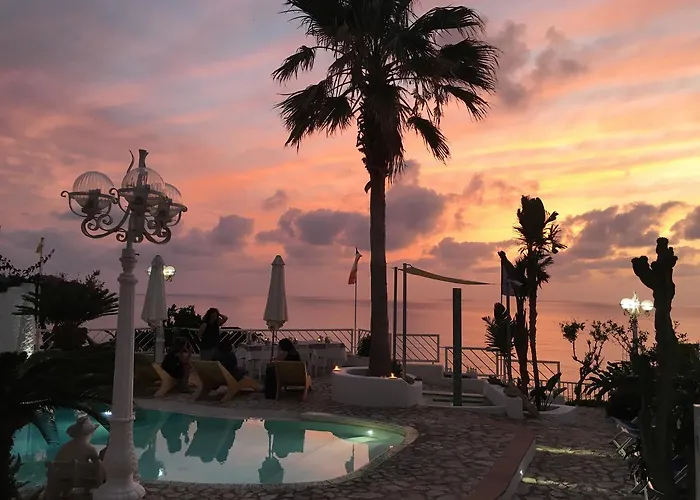 La Porta Del Mare Hotel 3*